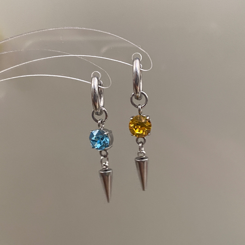 Geometriai rozsdamentes acél fülbevalók gyémánt díszítéssel, uniszex