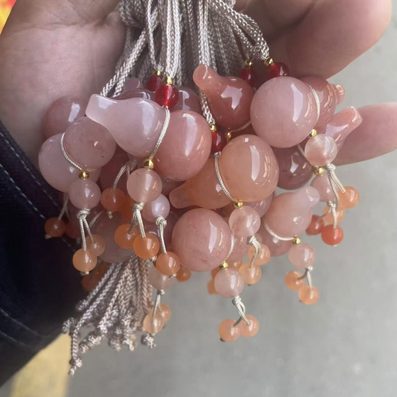 Fortune Jewelry privjesak, svilen nefrit Peach Blossom Brew, Prirodni kamen, Čistoća VVS, Geometrijski oblik, Novi kineski stil, Prilagodba dostupna