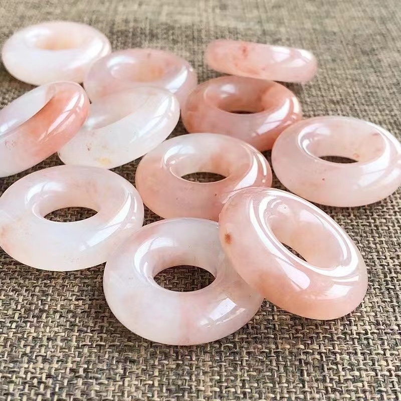 Fortune Jewelry privjesak, svilen nefrit Peach Blossom Brew, Prirodni kamen, Čistoća VVS, Geometrijski oblik, Novi kineski stil, Prilagodba dostupna