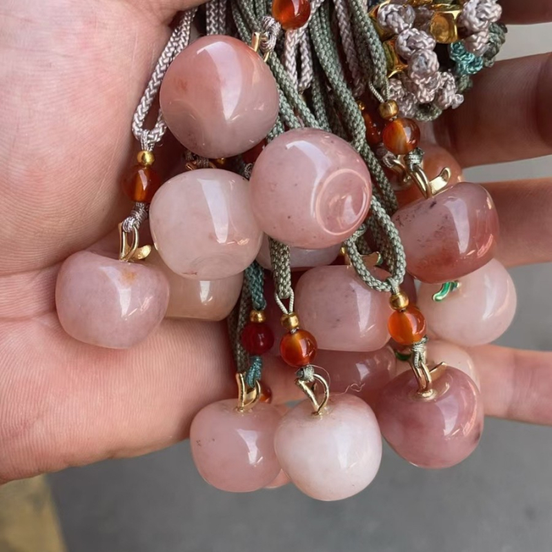 Fortune Jewelry privjesak, svilen nefrit Peach Blossom Brew, Prirodni kamen, Čistoća VVS, Geometrijski oblik, Novi kineski stil, Prilagodba dostupna