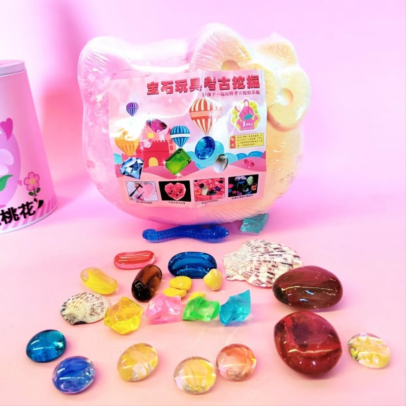 Археологическа игра за разкопки с гипсови камъни Pinot Archaeology (Произход: Zhejiang, Китай; Възраст: 7–14 години; Материал: гипс)