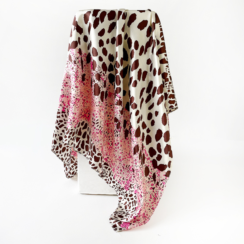 Šal s leopard uzorom, poliester satenski kvadratni šal, twill tkanje, tisak, podrijetlo Jinhua