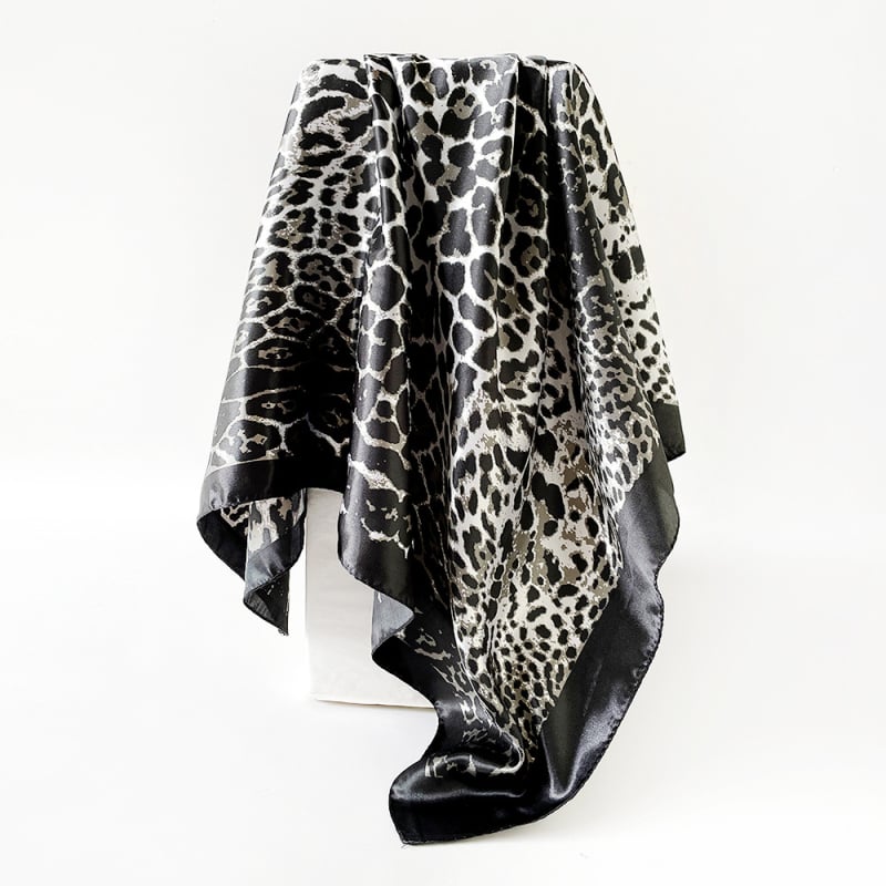 Šal s leopard uzorom, poliester satenski kvadratni šal, twill tkanje, tisak, podrijetlo Jinhua