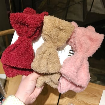 Galvas apdare – salds stils, audums, zīmols Unique, 2025. gada pavasaris