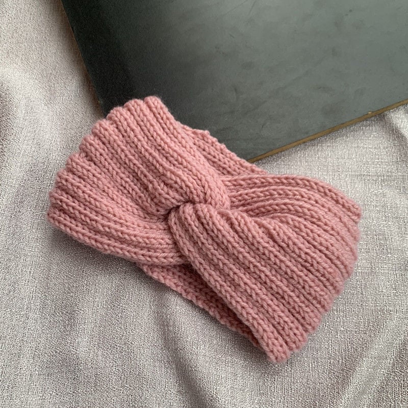 Jogas galvas lente, adīta no poliestera, raksts ar kvadrātiņiem, Maillard stils, sievietēm