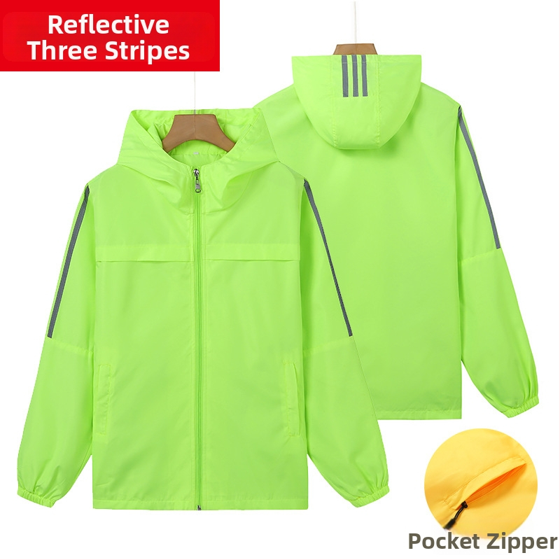 Plāna vēja jaka ar reklāmas logotipu, poliesters, garas piedurknes, rāvējslēdzējs, brīvā piegriezuma