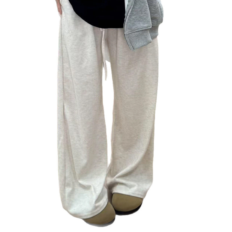 Casualinės kelnės su katės spaudu, poliesterio ir elastano mišinys, vidurio juosmuo, tiesus kirpimas, ruduo–žiema 2025