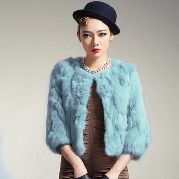 Kažokādas jaka no vilnas auduma, apaļa apkakle, 3/4 garuma piedurknes, īss garums, literāri retro stils