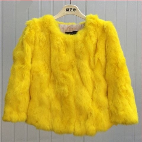 Kažokādas jaka no vilnas auduma, apaļa apkakle, 3/4 garuma piedurknes, īss garums, literāri retro stils