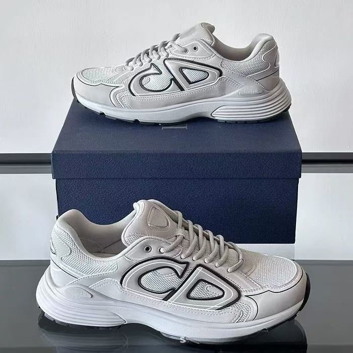 Unisex kedės su stora padu ir žemu viršumi — viršus: sintetinis odos; padas: guma+MD+TPU; kvėpuojanti tinklinė įdėkla; raišteliai