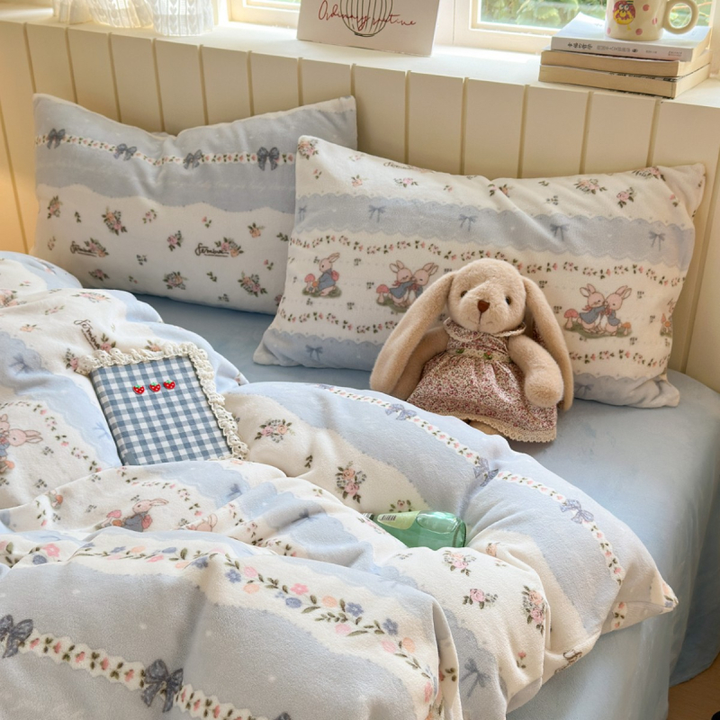 Navlaka za jastuk od velūra – Milk Velvet; Marke: Zhuang jie; Glavni materijal: 99% poliester; Materijal: velur; Proces tkanja: tisak; Reaktivni tisak i bojanje; Privatna marka: Da; Kategorija: Navlaka za jastuk