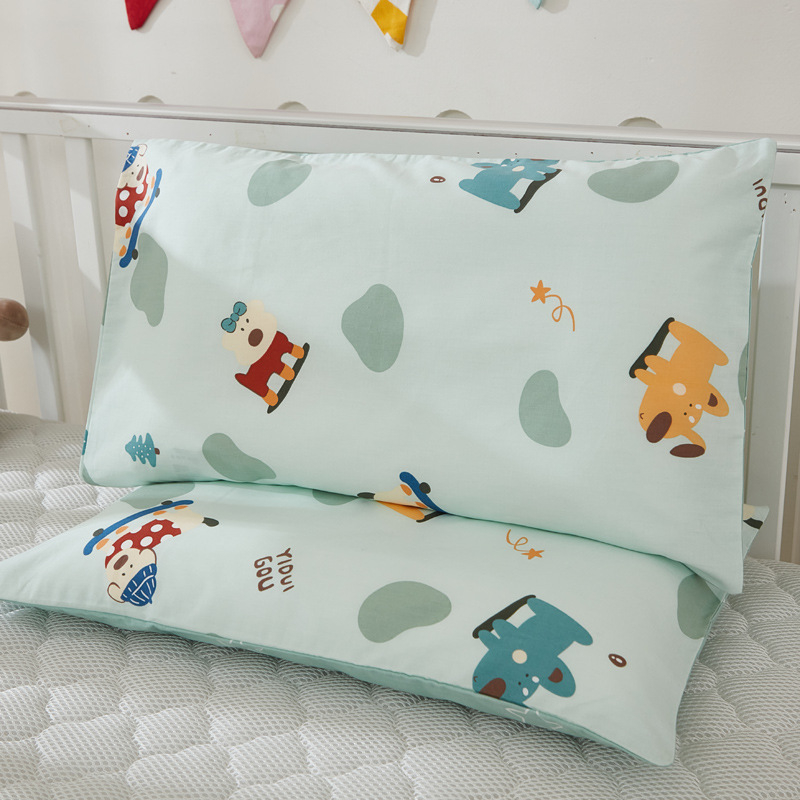 Jastučnica od 100% pamuka, tkanina 60s, reaktivno tiskanje, moderan minimalistički stil, brend Embroidered Boy
