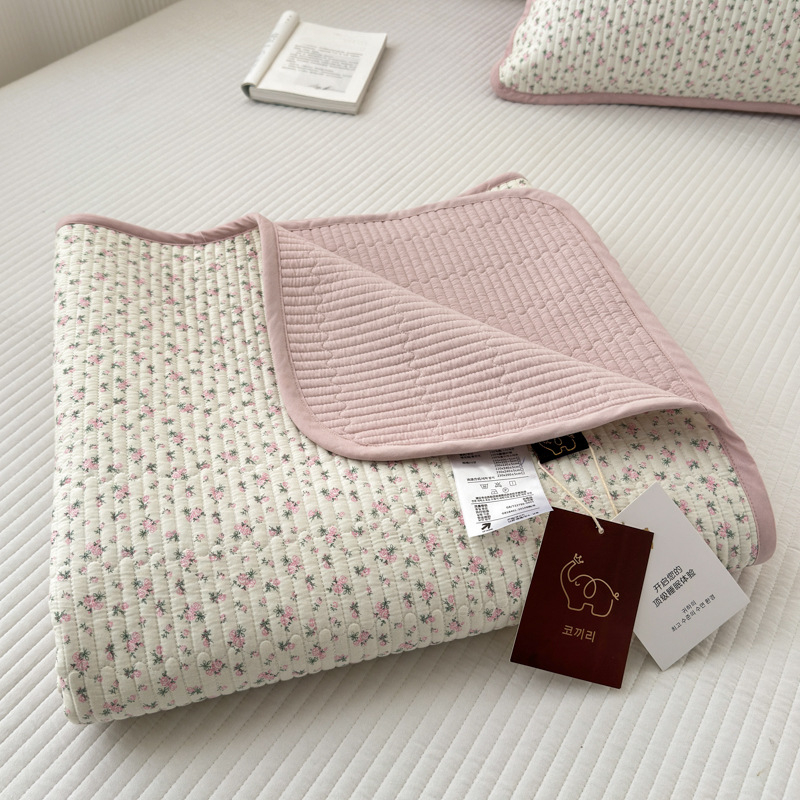 Korejskog stila, 100% pamuk, trodijelni set posteljine s pokrivačem, dvostrano quiltan, za sve sezone, cvjetni uzorak