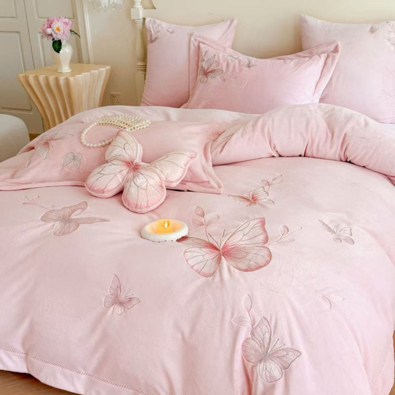 Milk velvet četverodijelni set posteljine s izvezom, dvostrani velur prekrivač za duvets, zimska toplina, uzorak biljaka i cvijeća