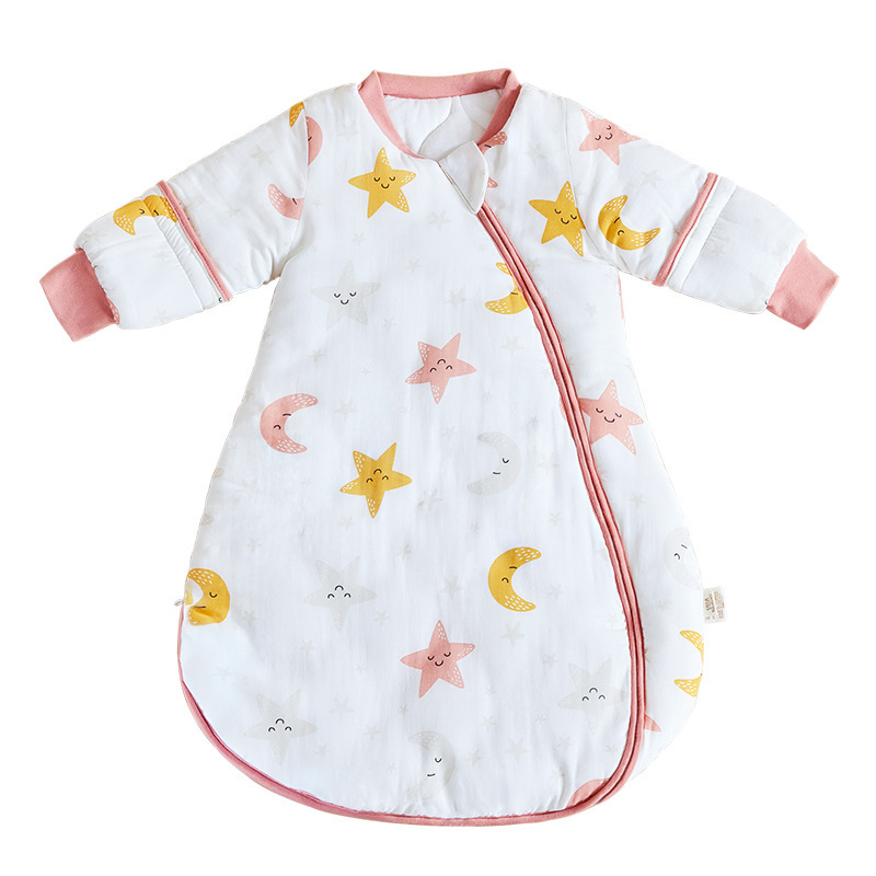 Baba alvózsák vastagított pamut géz külsővel, poliészter bélés és töltet, levehető ujjak