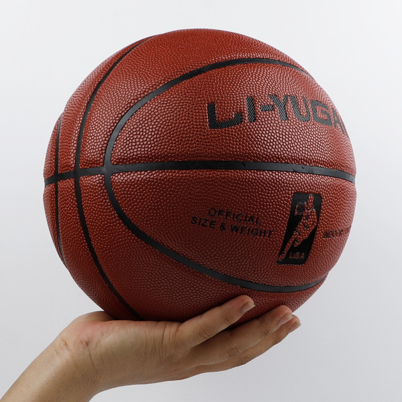 Liyugao PU баскетболна топка — стандартно състезателно изпълнение, износоустойчива, персонализиране на шарка/логотип/текст