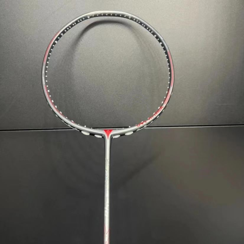 Weixiang PRO reketa za badminton, karbonski okvir, najlonske žice, težina 85–89 g, direktan udarac