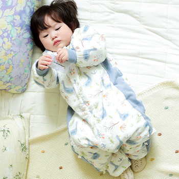 1-3 éveseknek szóló alvózsák állandó hőmérséklet funkcióval, bambusz rostból készült anyag, pamut bélés, téli–ősz használatra