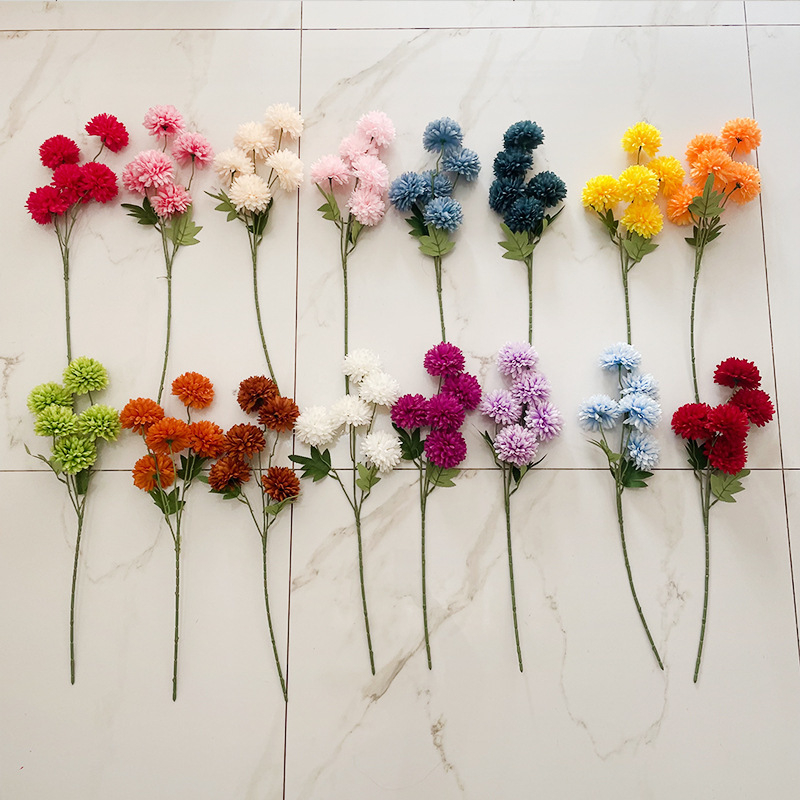 Piecu galvu zīda krizantēma - mākslīgs zieds ārējai lietošanai, rekvizīti fotogrāfijai, mājas dekors; zīmols Zixu, kods 2