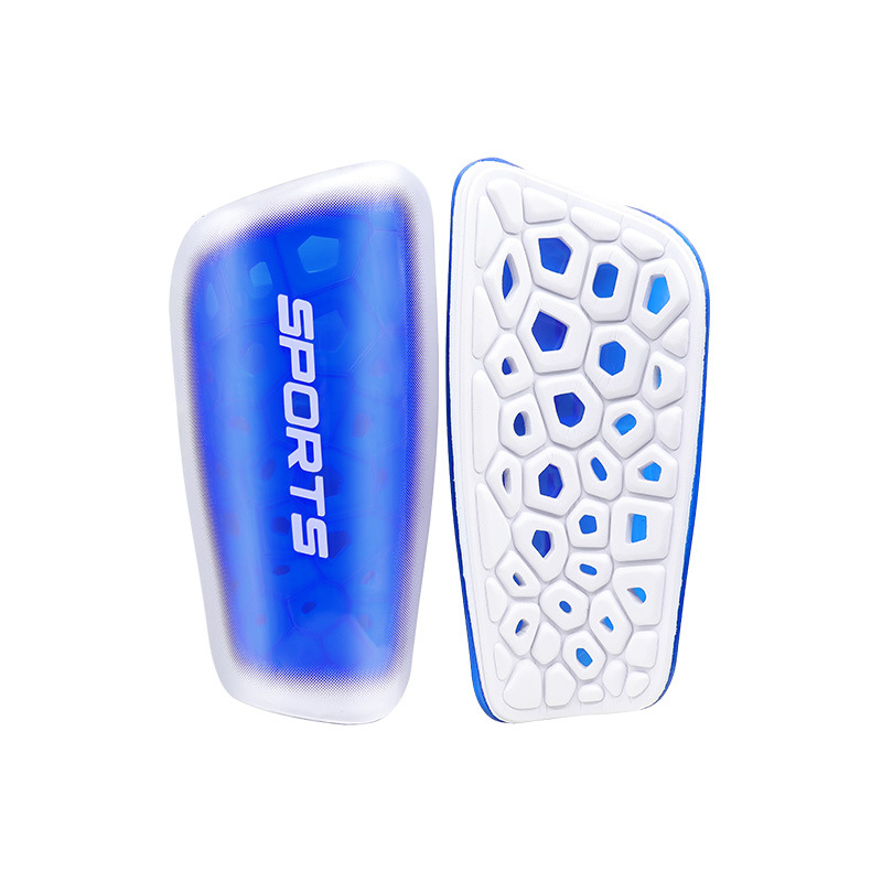 Jalgpalli sääreluu kaitseplaat, plastikust materjal, kaubamärk Leading the Way, sääreluu kaitse kategooria, litsentsitud privaatne märgis