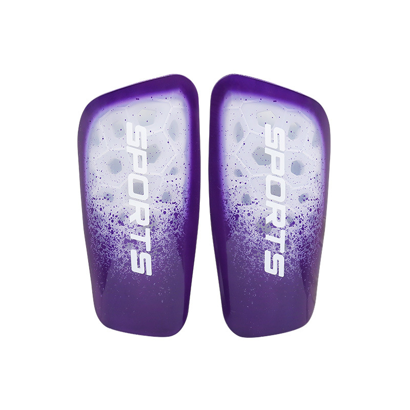 Jalgpalli sääreluu kaitseplaat, plastikust materjal, kaubamärk Leading the Way, sääreluu kaitse kategooria, litsentsitud privaatne märgis