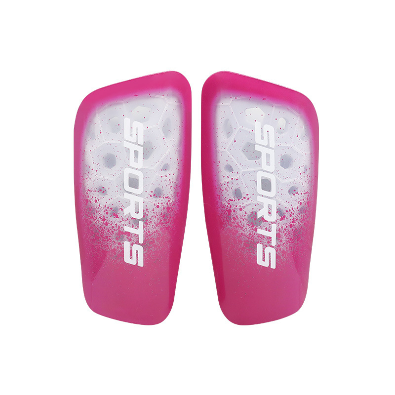 Jalgpalli sääreluu kaitseplaat, plastikust materjal, kaubamärk Leading the Way, sääreluu kaitse kategooria, litsentsitud privaatne märgis