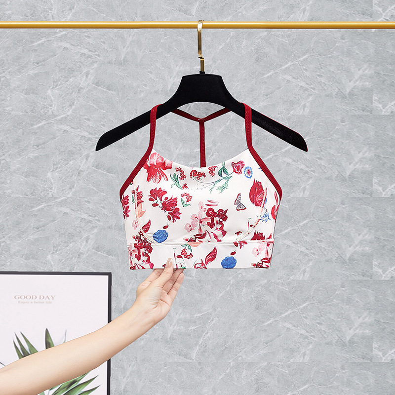 Moterų sporto jogos komplektas su integruota krūtinės pagalvėle ir kelnėmis — greitas džiūvimas, kvėpuojantis, ultra lengvas, drėgmės šalinimas