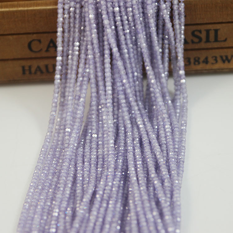 Abakus gyöngyök cirkonnal – etno stílus, őszi 2025 kiadás