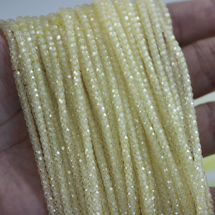 Abakus gyöngyök cirkonnal – etno stílus, őszi 2025 kiadás