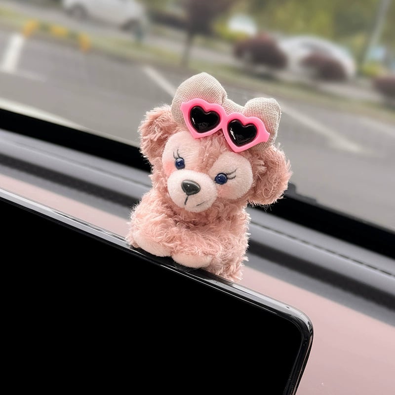 Automobilio vidaus dekoracija centrinio ekranui — pūkuota medžiaga, animacinio stiliaus, dekoratyvinis priedas