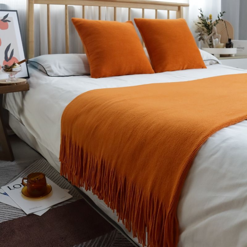 Kötött ágyvég futó, Nordic stílus, akril, egyszínű mintázat, szállodai használatra