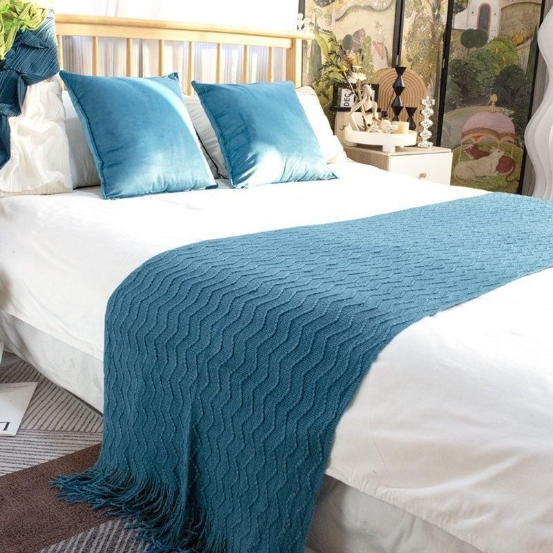 Kötött ágyvég futó, Nordic stílus, akril, egyszínű mintázat, szállodai használatra