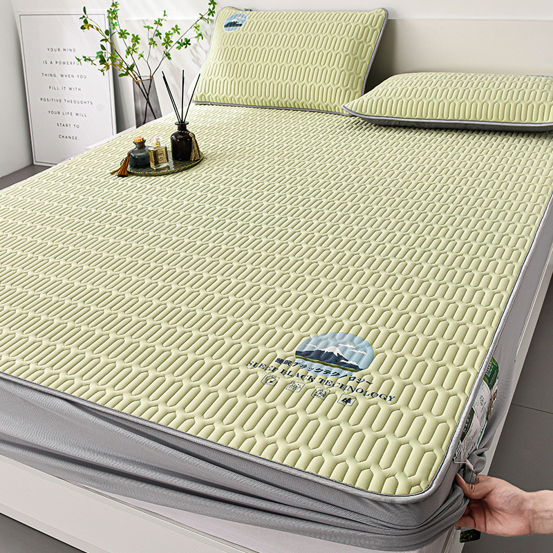 Natūralaus latekso kilimėlis | Prekės ženklas: Bedroom Dreaming | Latekso kiekis: >90% | Audimas: Spauda | Stilius: Modernus paprastumas