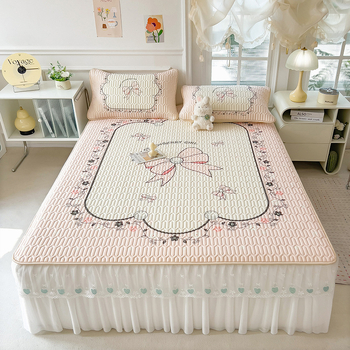 Tryjų dalių lovos krašto komplektas su latekso spausdinta nėrinių - natūralus lateksas, latekso kiekis 80–90%, spausdintas audinys, prieinamas prabangai