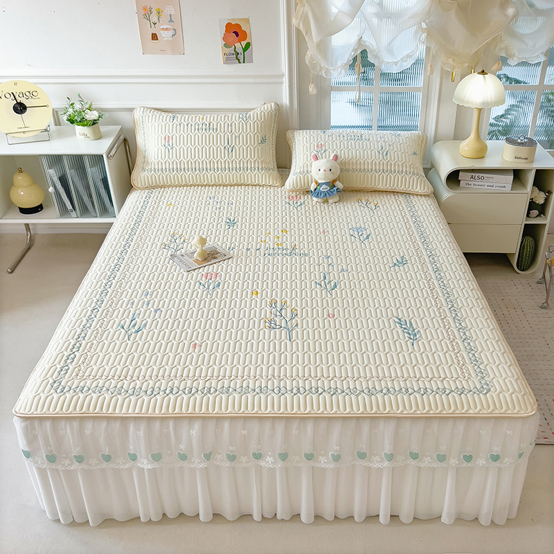 Tryjų dalių lovos krašto komplektas su latekso spausdinta nėrinių - natūralus lateksas, latekso kiekis 80–90%, spausdintas audinys, prieinamas prabangai