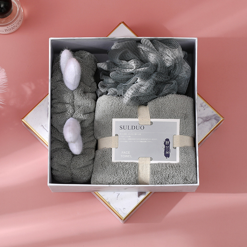 Trijų rankšluosčių dovanų rinkinys koralo veliūro dėžutėje, poliesteris 84,5% ir nailonas, prekinis ženklas Shulan duo, pritaikymas įmanomas