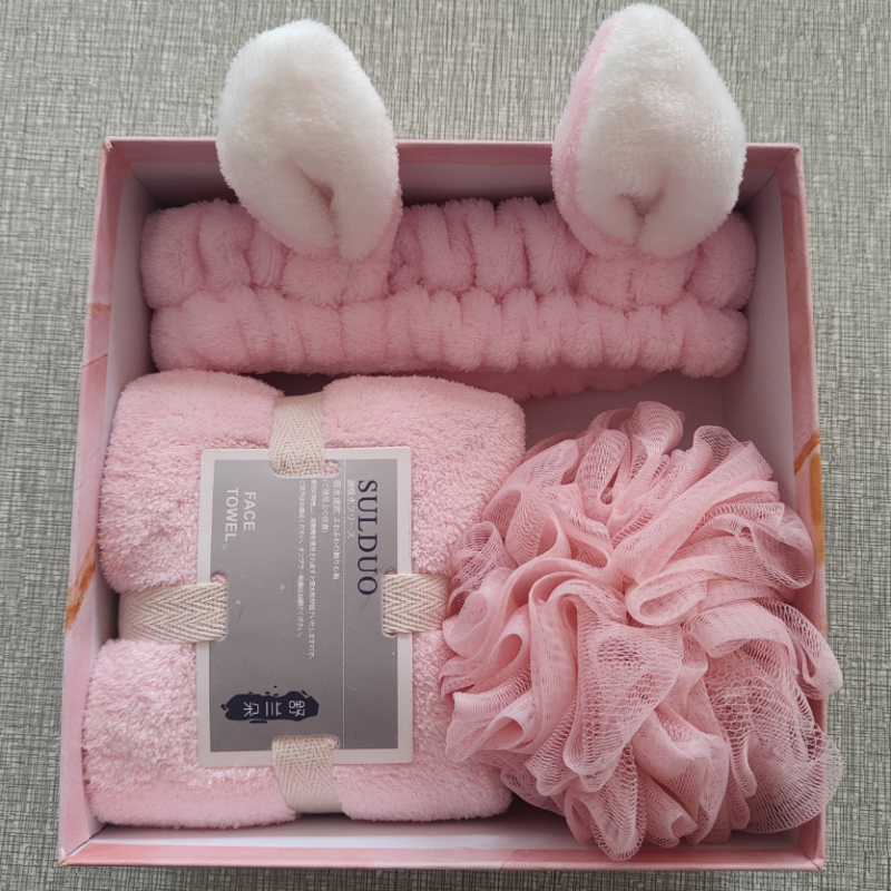 Trijų rankšluosčių dovanų rinkinys koralo veliūro dėžutėje, poliesteris 84,5% ir nailonas, prekinis ženklas Shulan duo, pritaikymas įmanomas