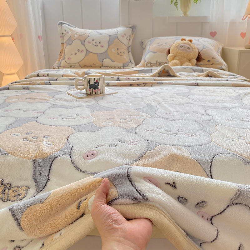 Hópelyhes plüss takaró — flanel anyagból, 500–800 g, rajzfilm mintával, őszi-téli használatra