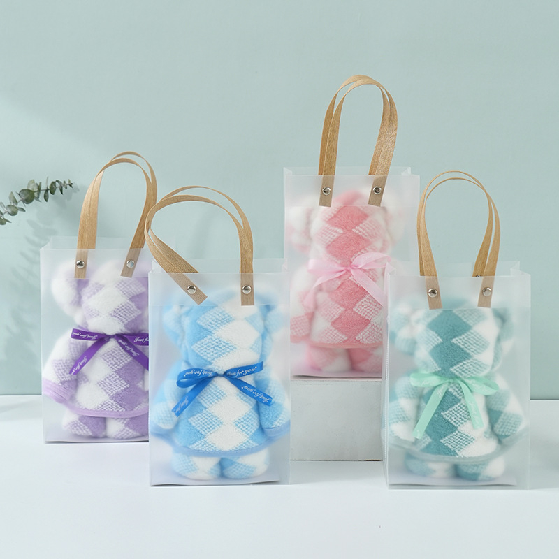 Medve alakú korall velúr törölköző ajándék | nedvességfelvevő kéztörlő esküvőre, 150D, 80–100 g, varrott, testreszabható