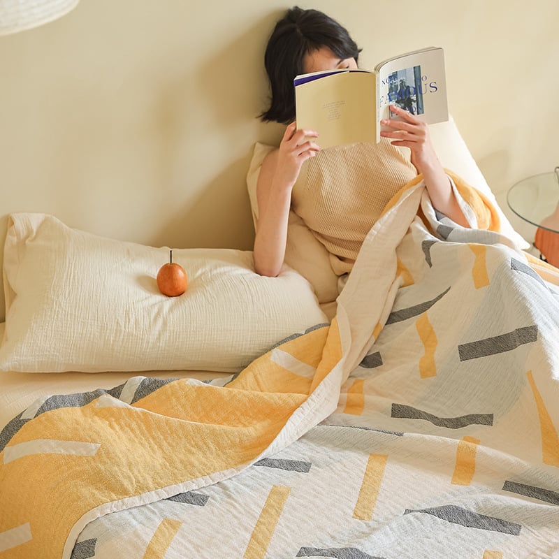 Kolm kihtiline gazepuuvillane tekk, geomeetriline muster, kaal 1000–1499 g, kõik aastaajad, kaasaegne minimalistlik stiil