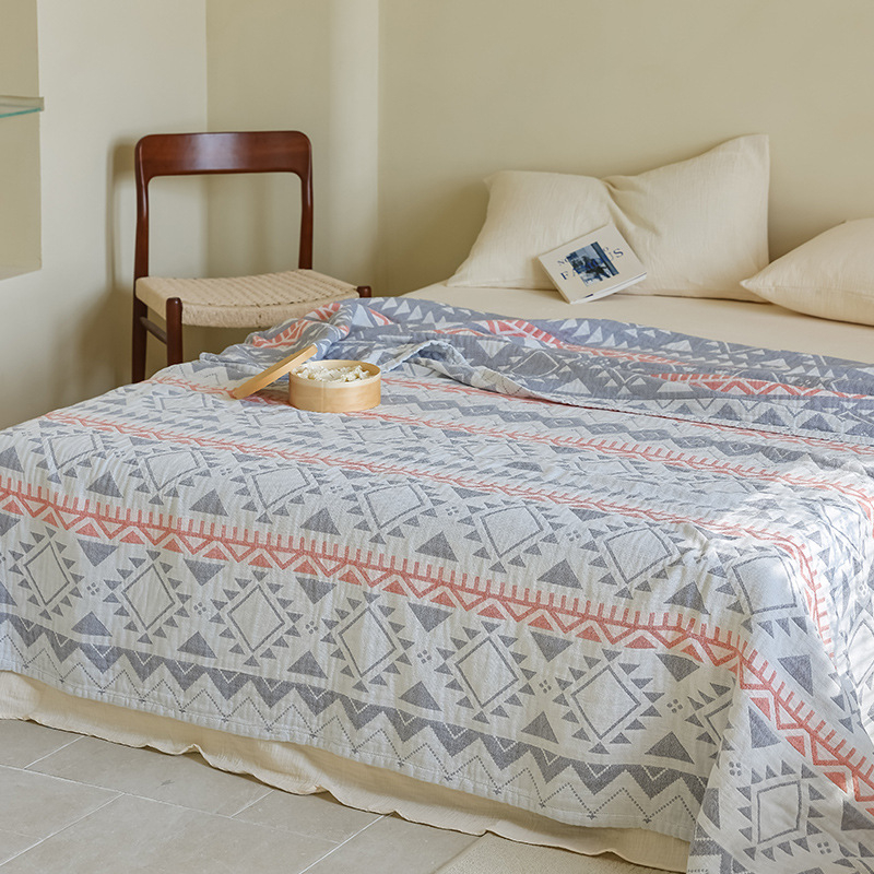 Kolm kihtiline gazepuuvillane tekk, geomeetriline muster, kaal 1000–1499 g, kõik aastaajad, kaasaegne minimalistlik stiil