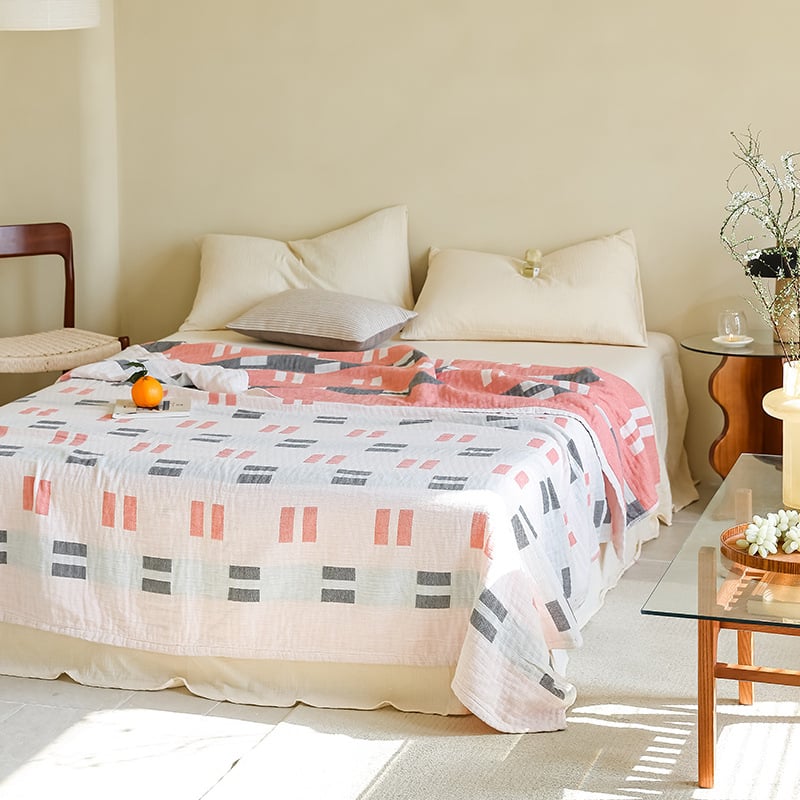 Kolm kihtiline gazepuuvillane tekk, geomeetriline muster, kaal 1000–1499 g, kõik aastaajad, kaasaegne minimalistlik stiil