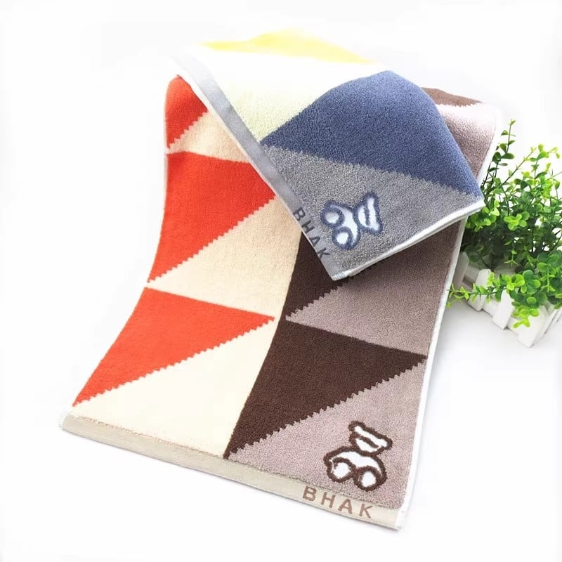 Vastagított pamut arc törölköző, csíkos kockás mintával, Jacquard szövés, 32s fonal, 120–140 g