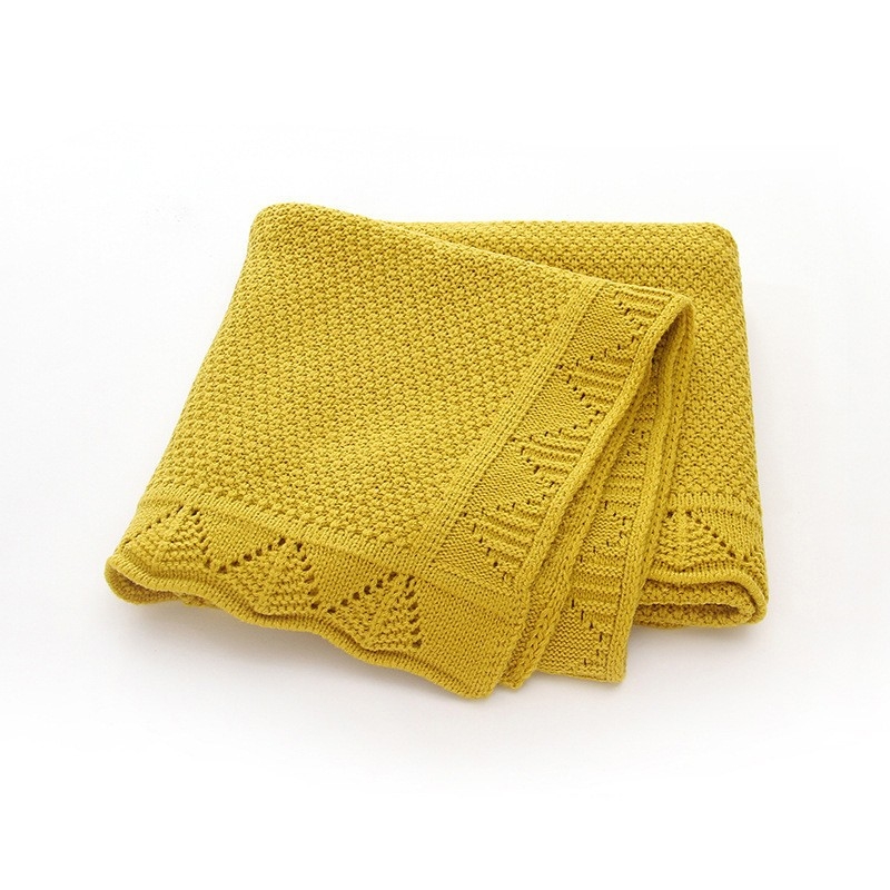 Dječja deka s izvezenim logom, pletena, unisex, otporna na vjetar, akrilna vlakna, 0,25 kg, za sve sezone