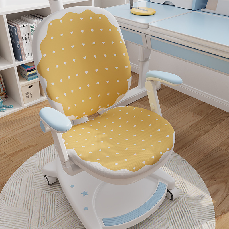 Gyerek tanuló székhez való huzat, szabálytalan forma, tej-selyem anyag, lélegző, porálló, színtartó, minimalista stílus, rajzfilm mintával