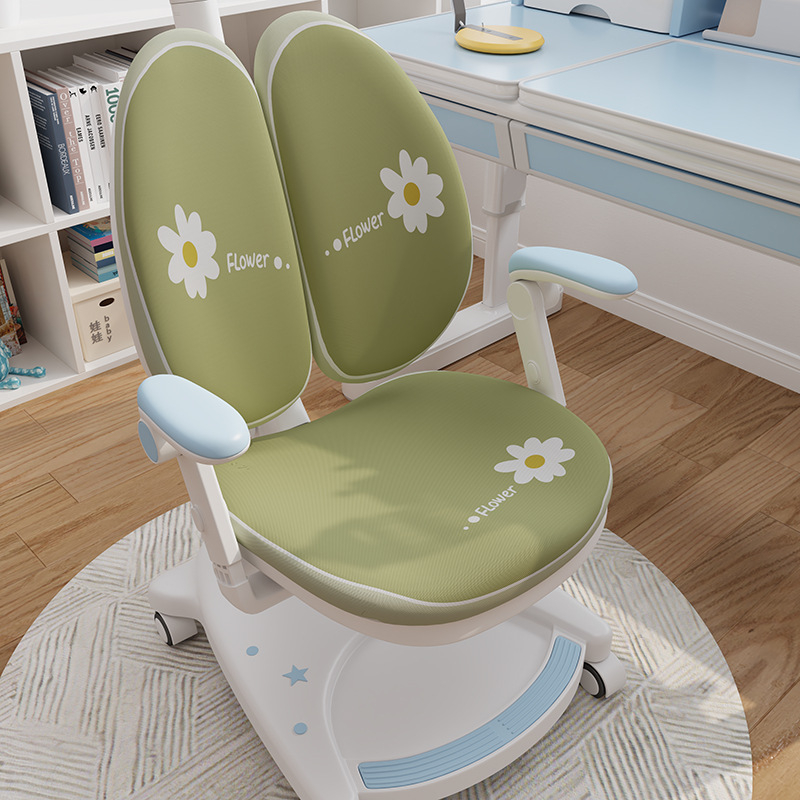 Gyerek tanuló székhez való huzat, szabálytalan forma, tej-selyem anyag, lélegző, porálló, színtartó, minimalista stílus, rajzfilm mintával