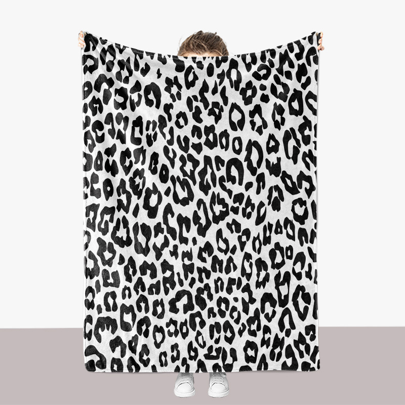 Flanel deka s leopardim uzorkom – 300 g, toplina za proljeće i jesen, premium kvaliteta