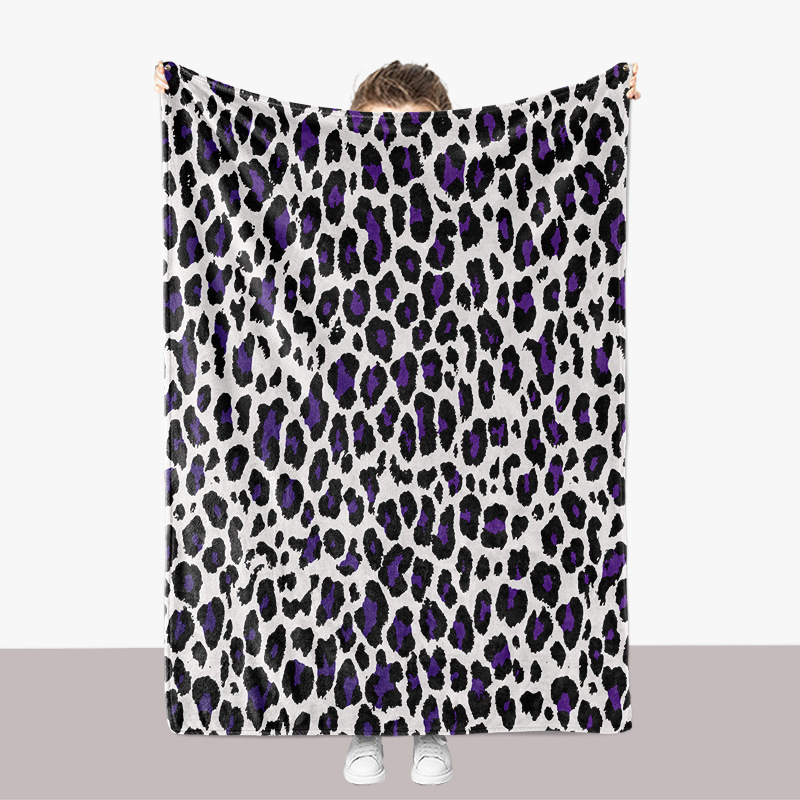 Flanel deka s leopardim uzorkom – 300 g, toplina za proljeće i jesen, premium kvaliteta