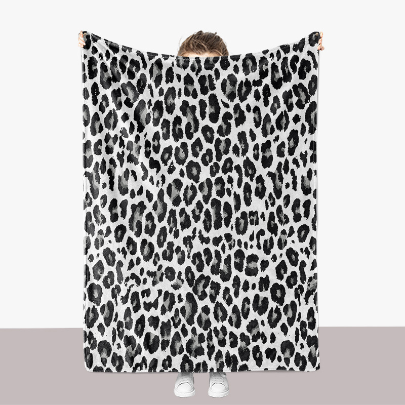 Flanel deka s leopardim uzorkom – 300 g, toplina za proljeće i jesen, premium kvaliteta