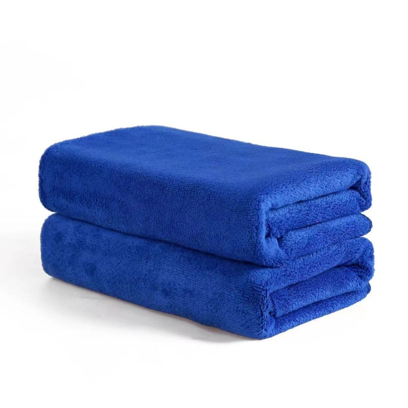 Liza Nano ručnik za frizerski salon s graviranim logom, 170–200 g, superfinom vlaknom, rub s kukom, prilagodljiv